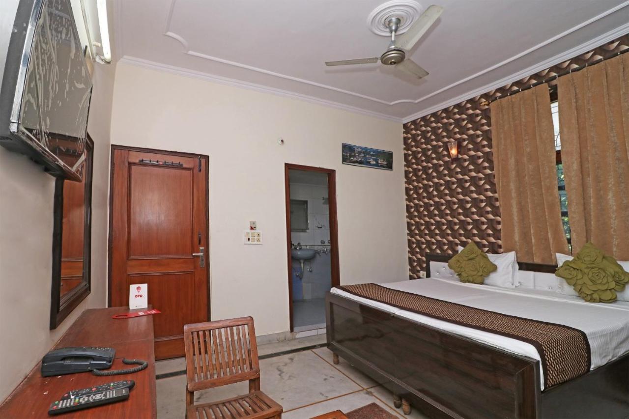 Hari Villa Residency --Near Noida Indoor Stadium Exterior photo