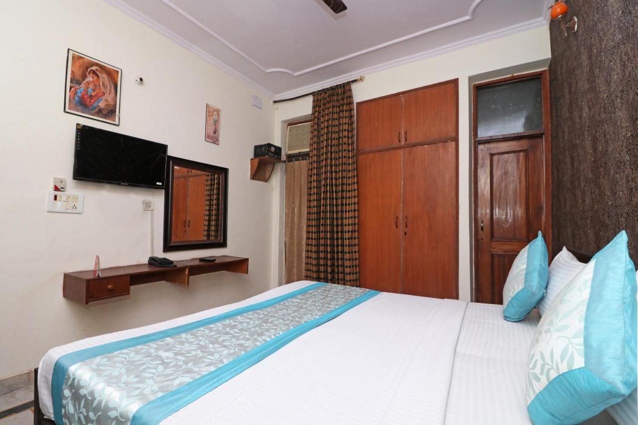 Hari Villa Residency --Near Noida Indoor Stadium Exterior photo